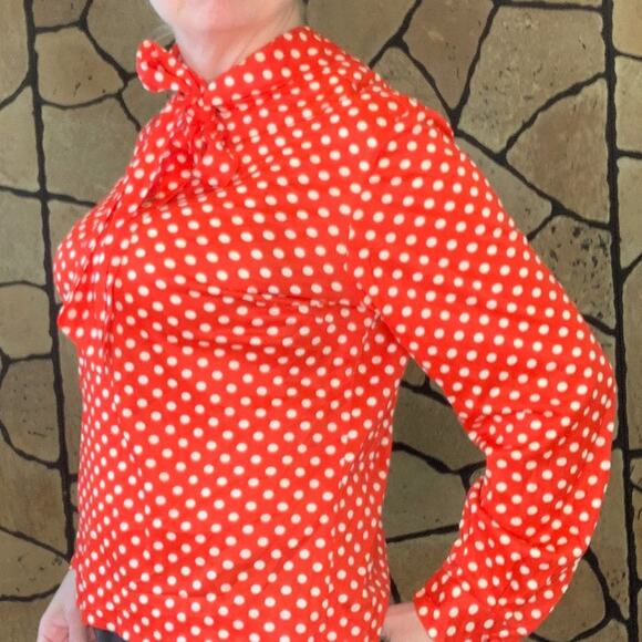 Vintage 70s Red Polka Dot Blouse with Bow Neck – Stoner Square, Size 16 M/L - Picture 16 of 16